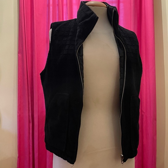 Reversible vest - Picture 1 of 6